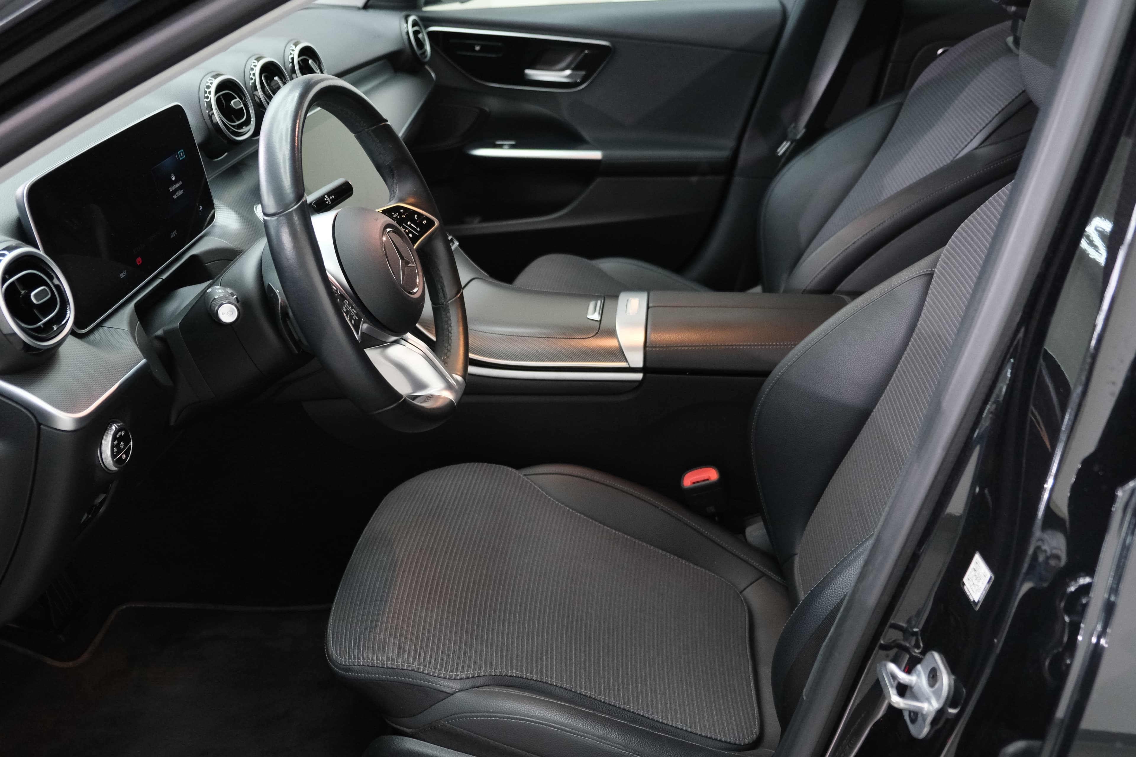 Mercedes Benz C-Klasse Bild 15