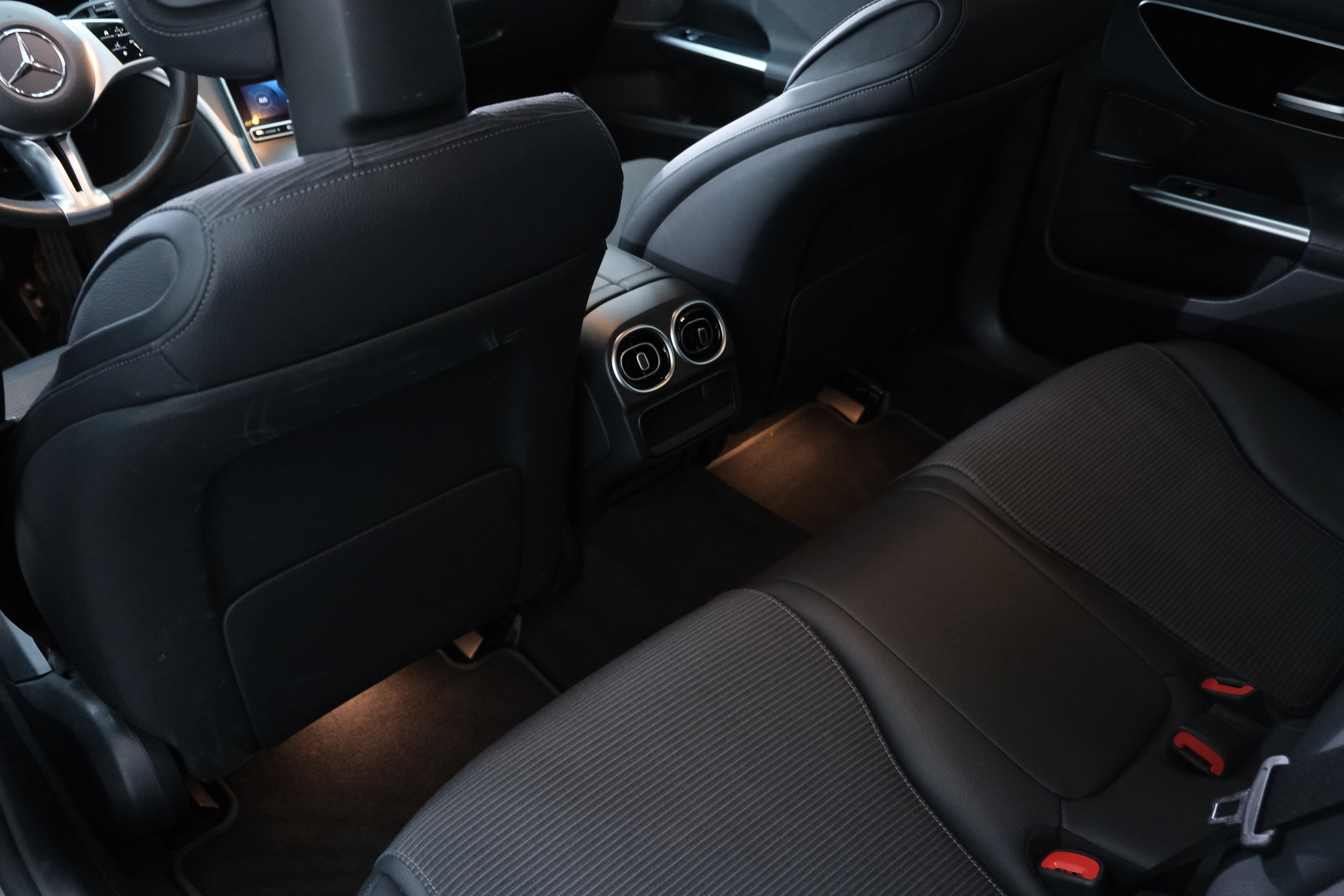 Mercedes Benz C-Klasse Bild 25