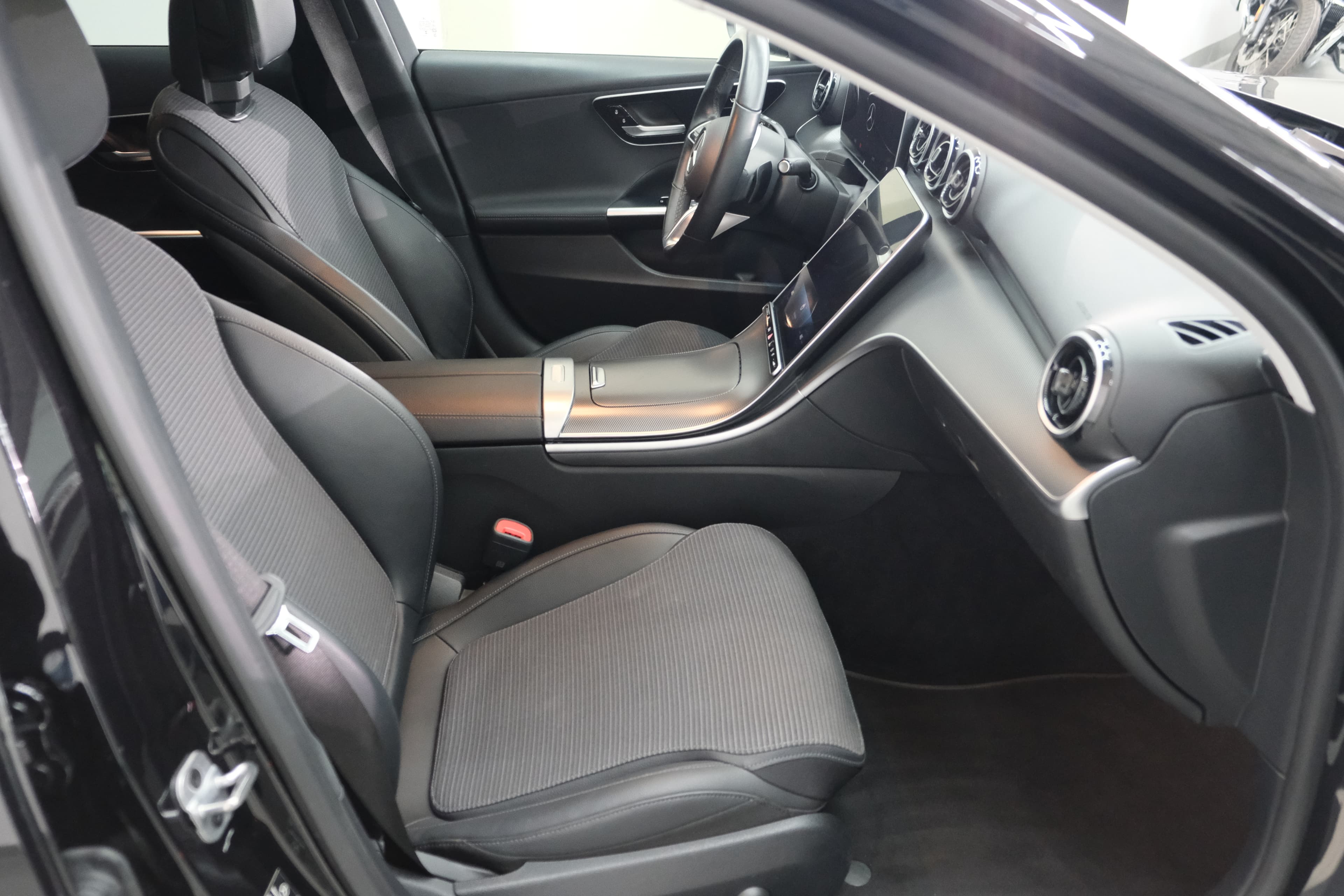 Mercedes Benz C-Klasse Bild 22