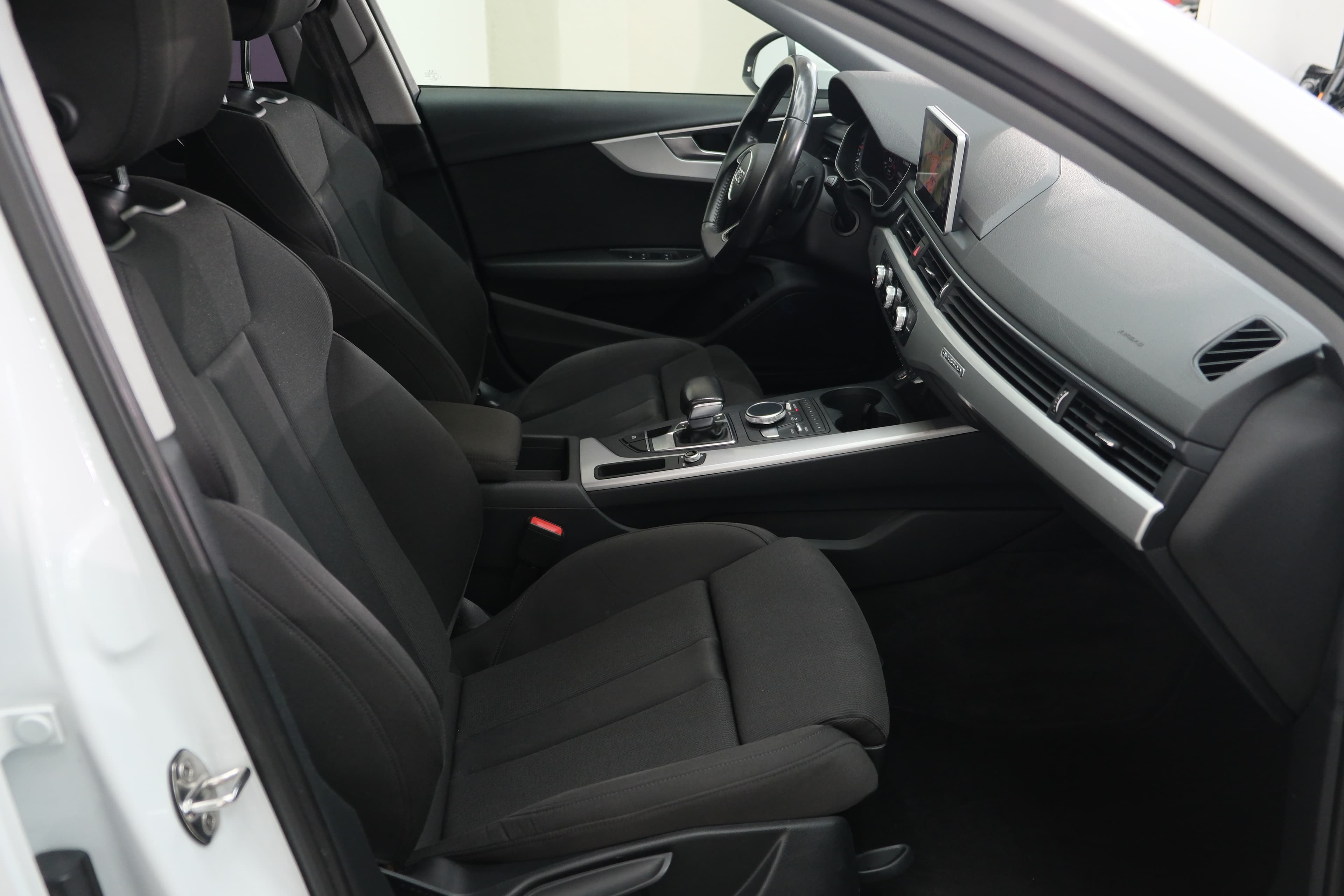 Audi A4 Allroad Bild 24