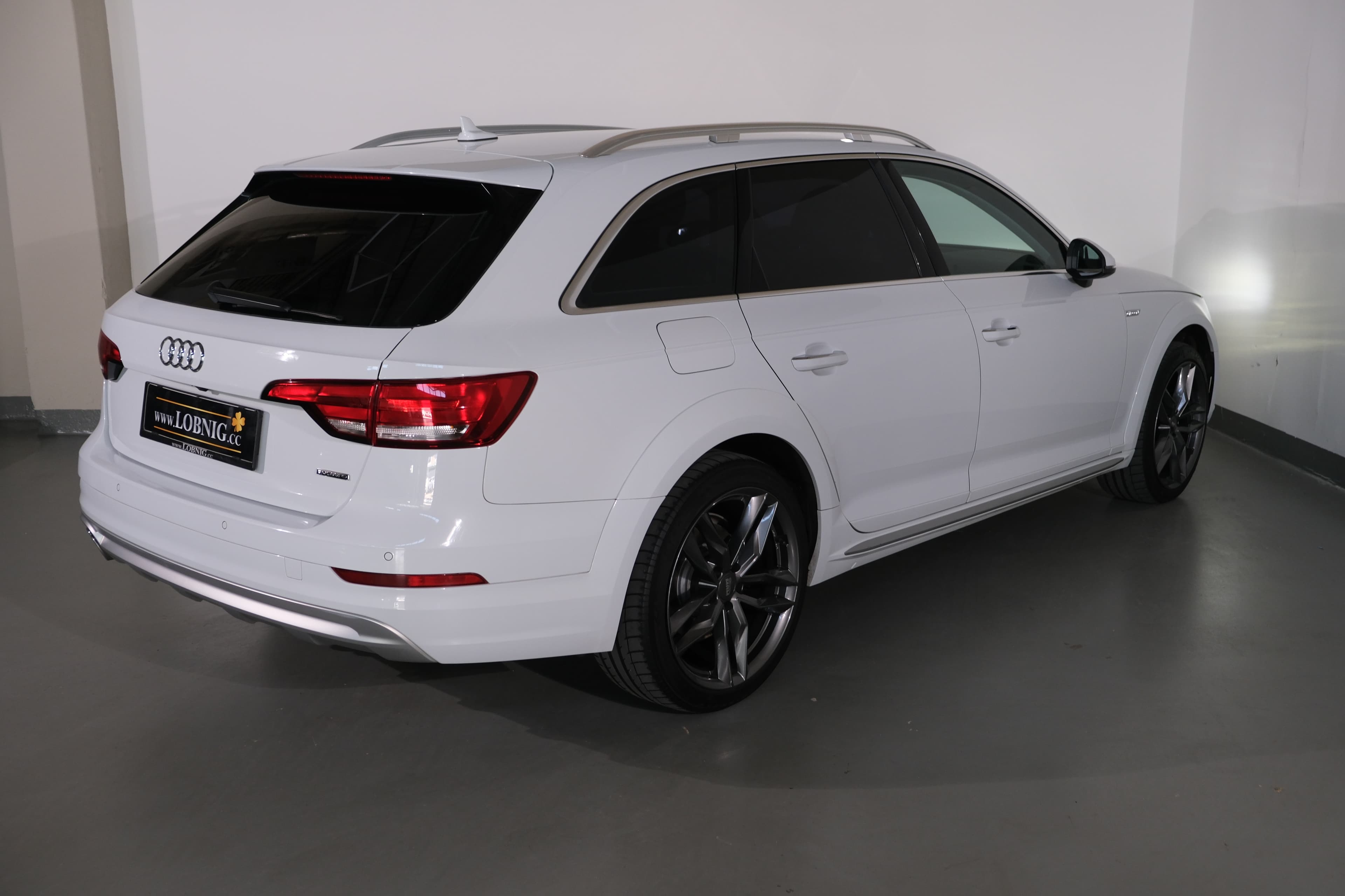 Audi A4 Allroad Bild 7