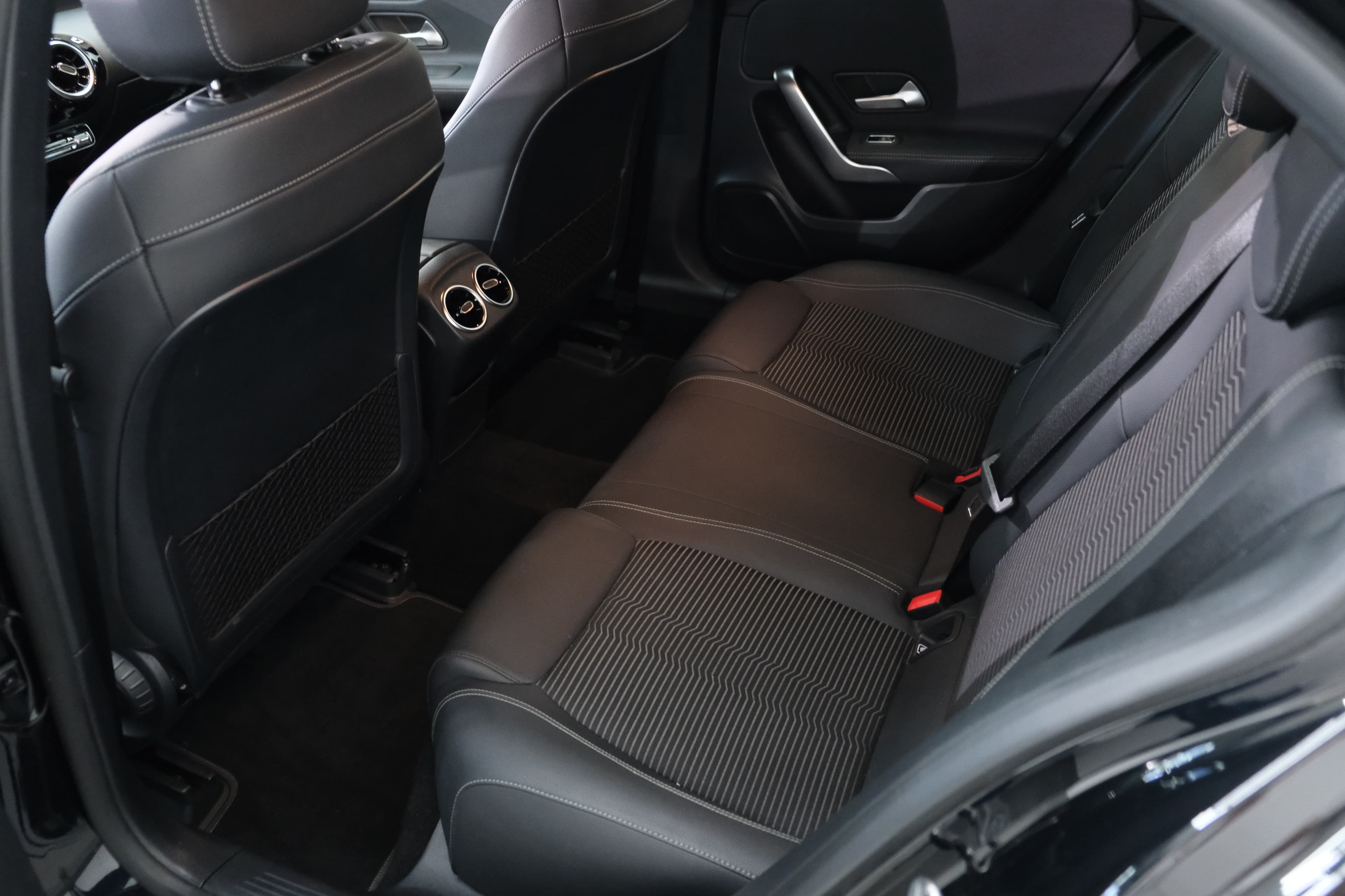 Mercedes Benz A-Klasse Bild 18