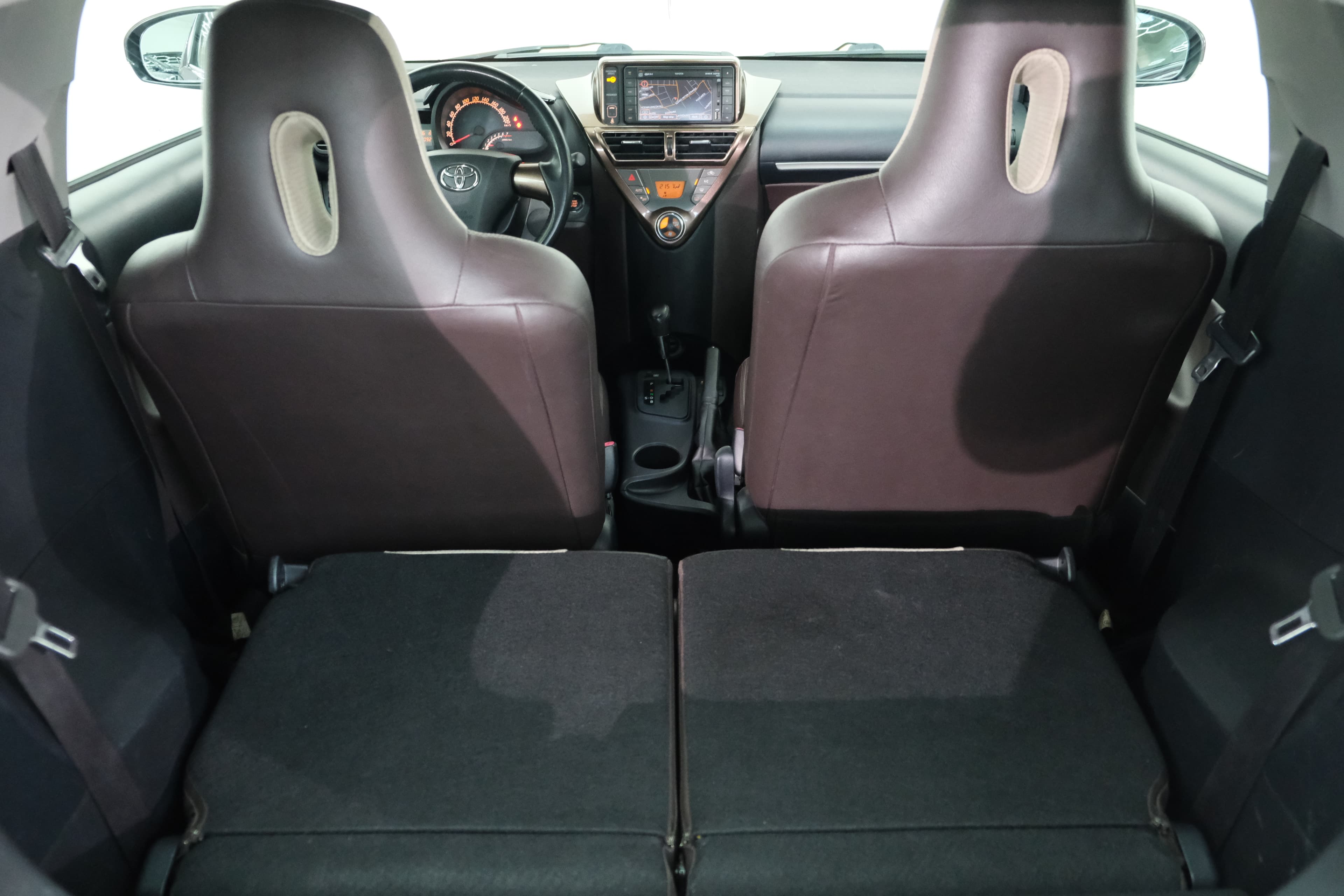 Toyota iQ Bild 28