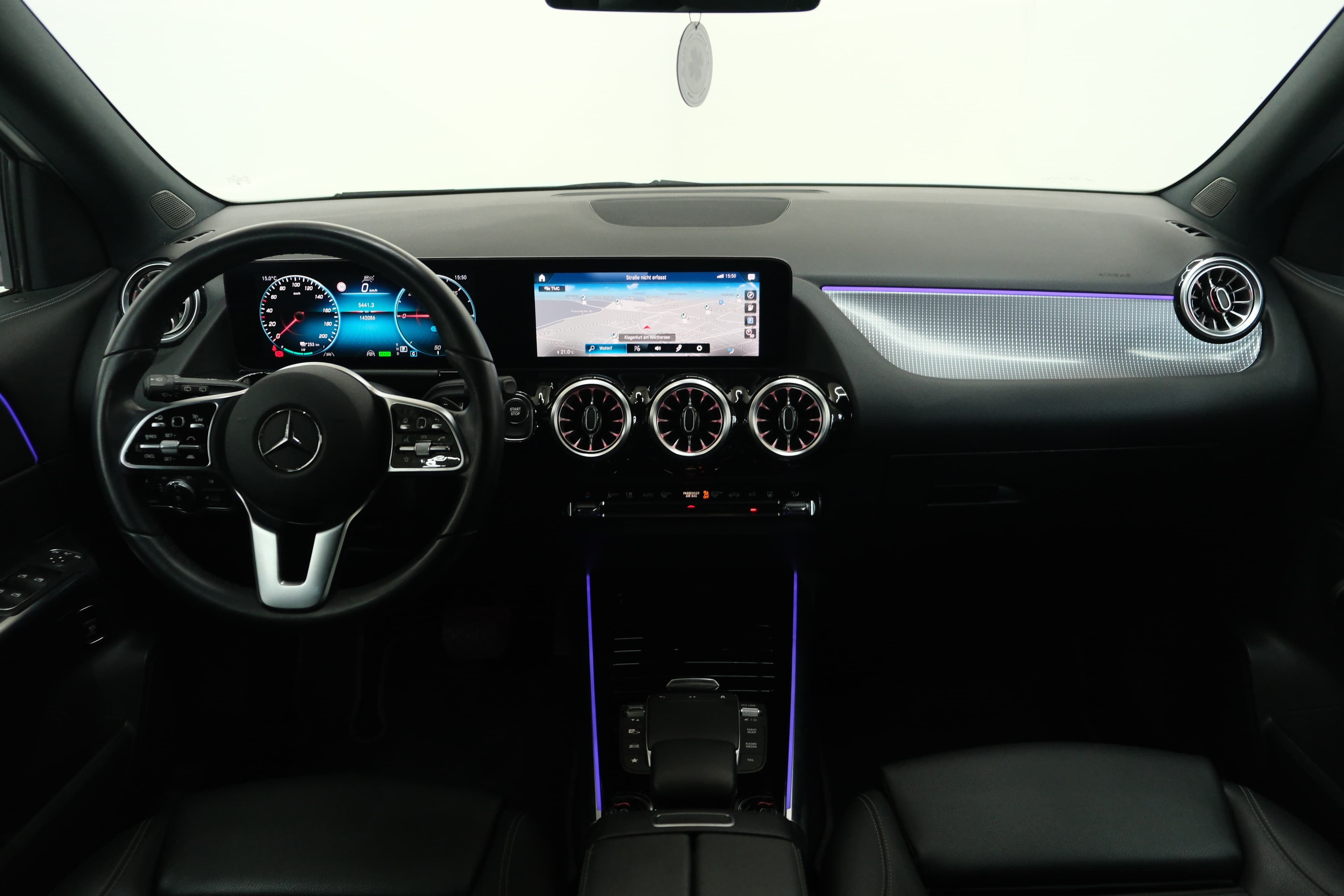 Mercedes Benz EQA  Bild 13