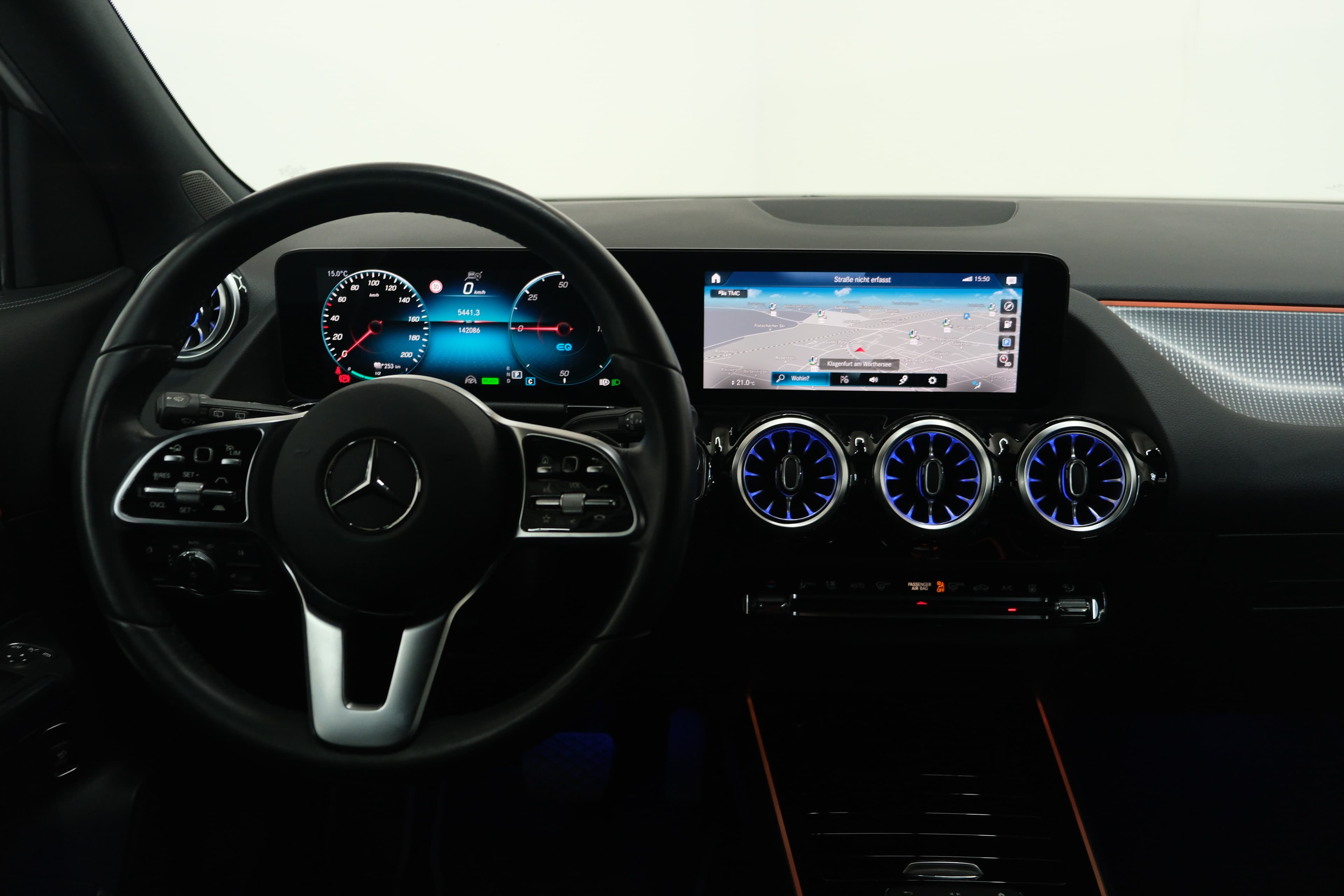 Mercedes Benz EQA  Bild 16