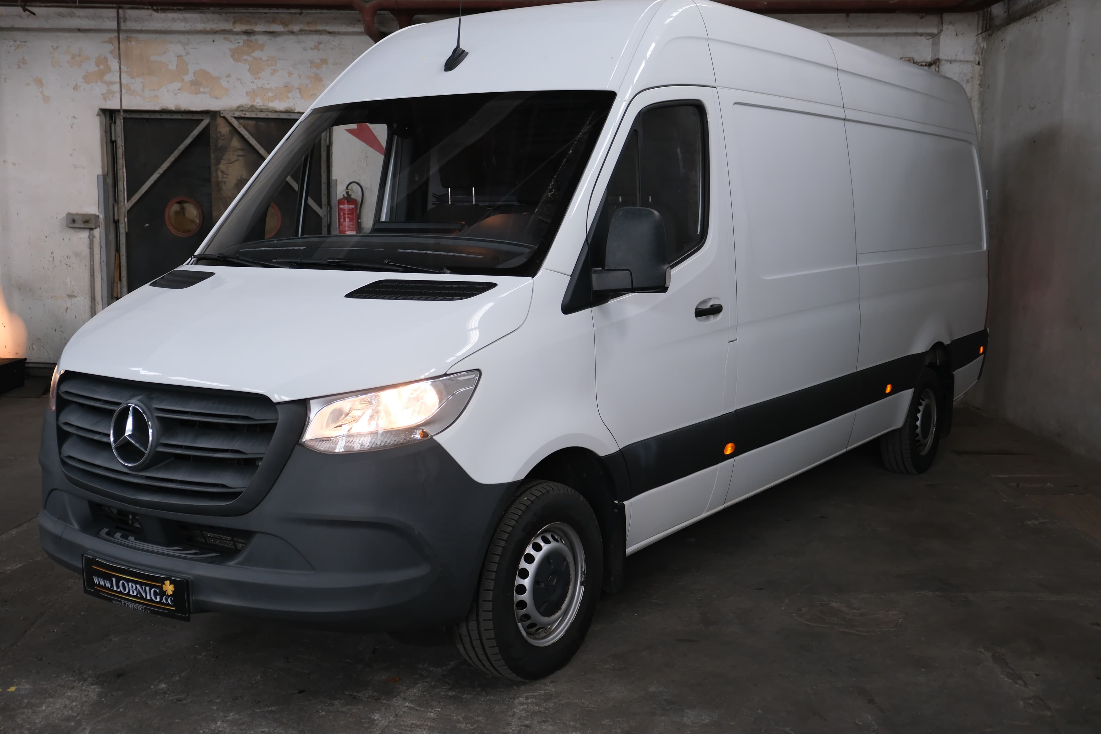 Mercedes Benz Sprinter