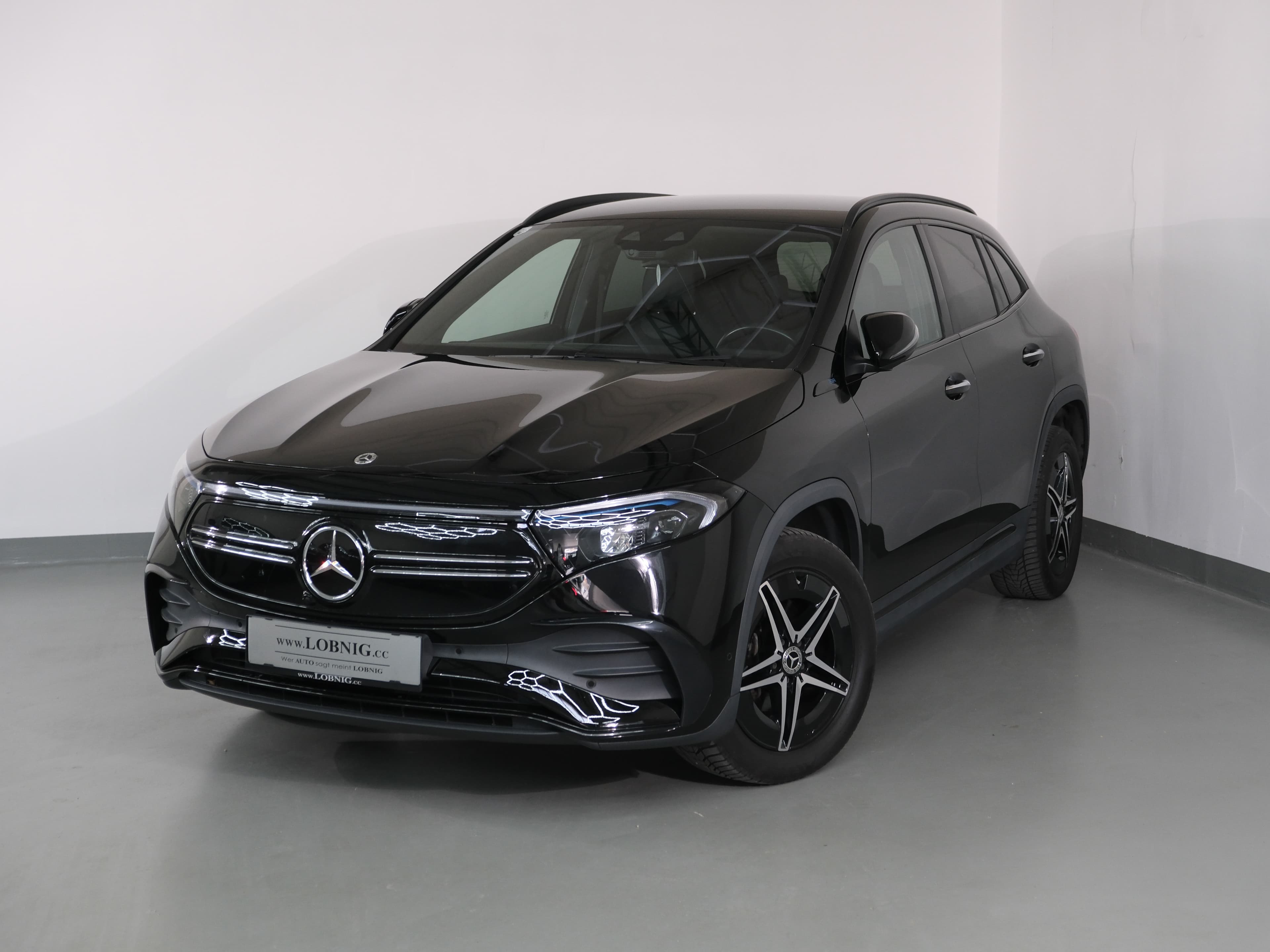 Mercedes Benz EQA