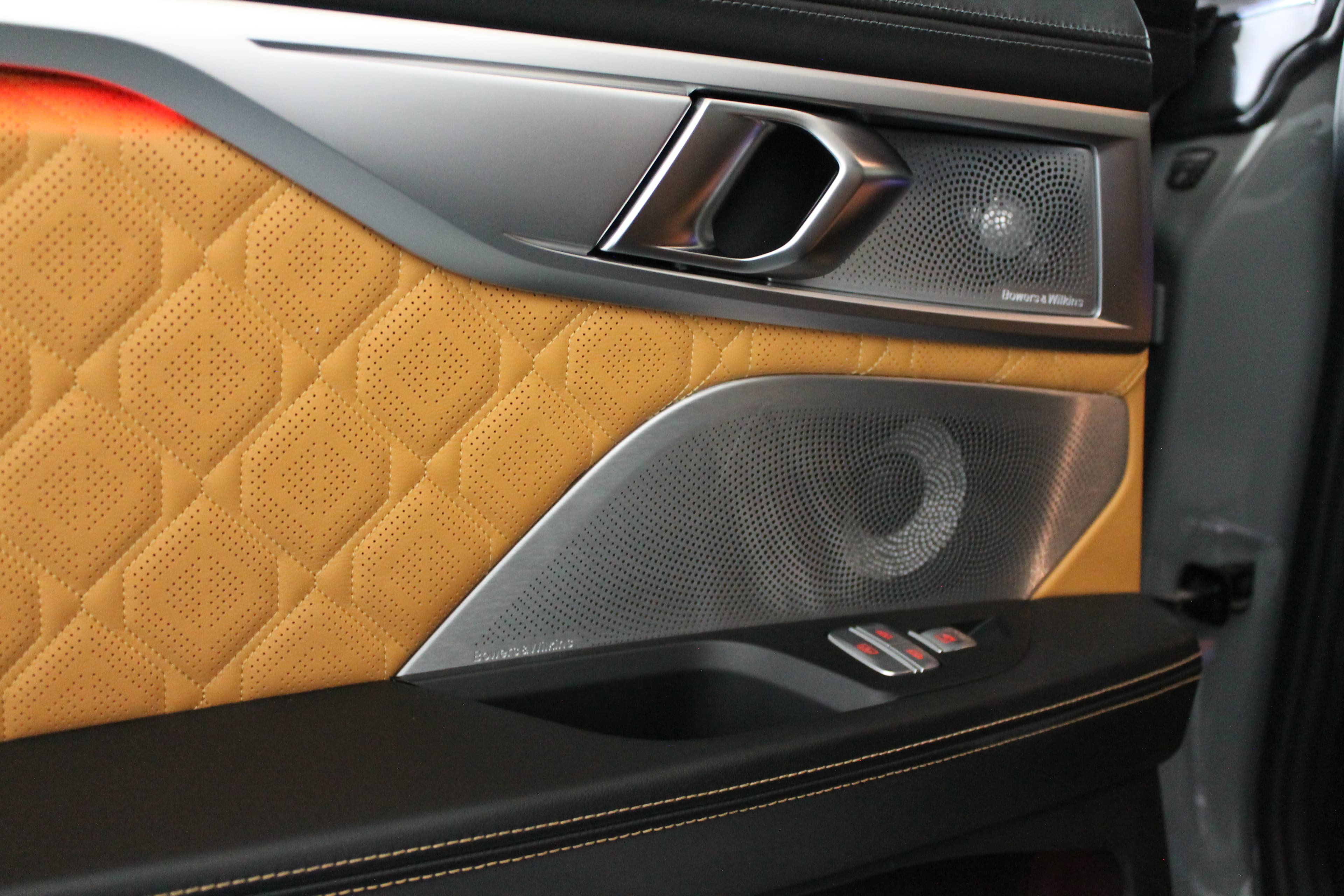 BMW M8 Bild 16