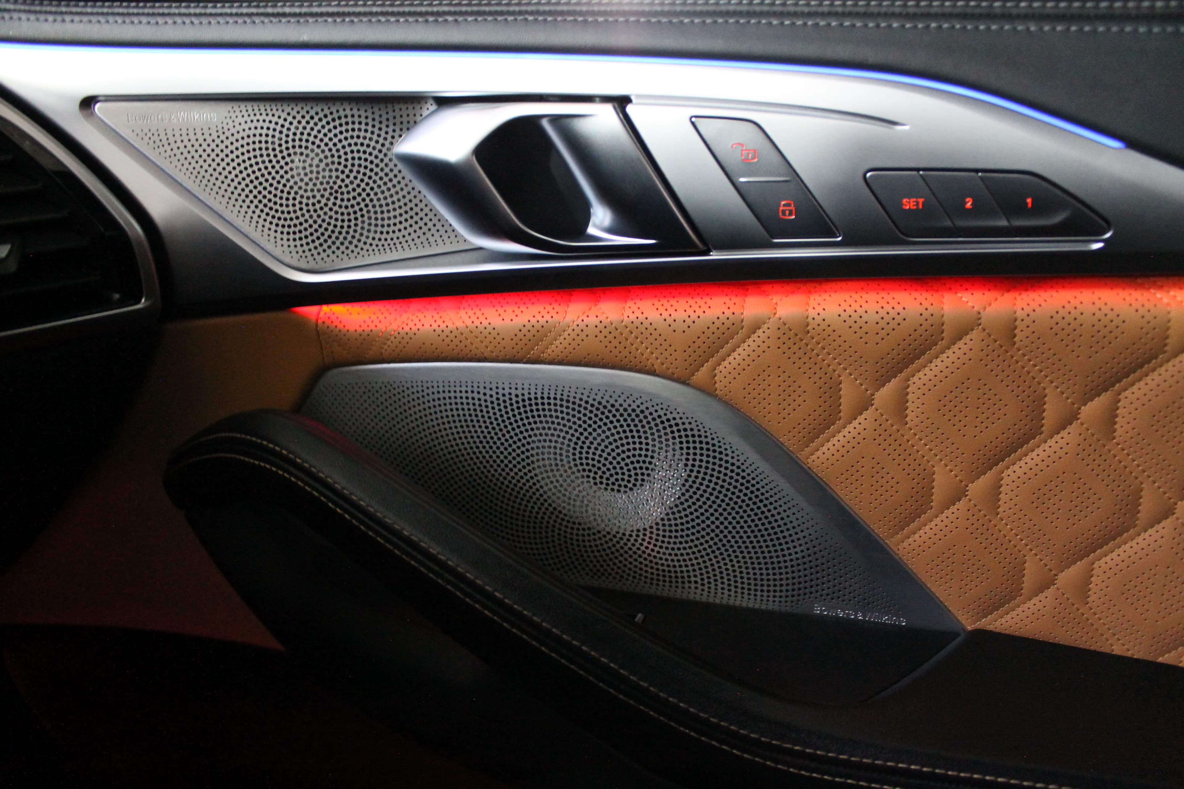 BMW M8 Bild 18