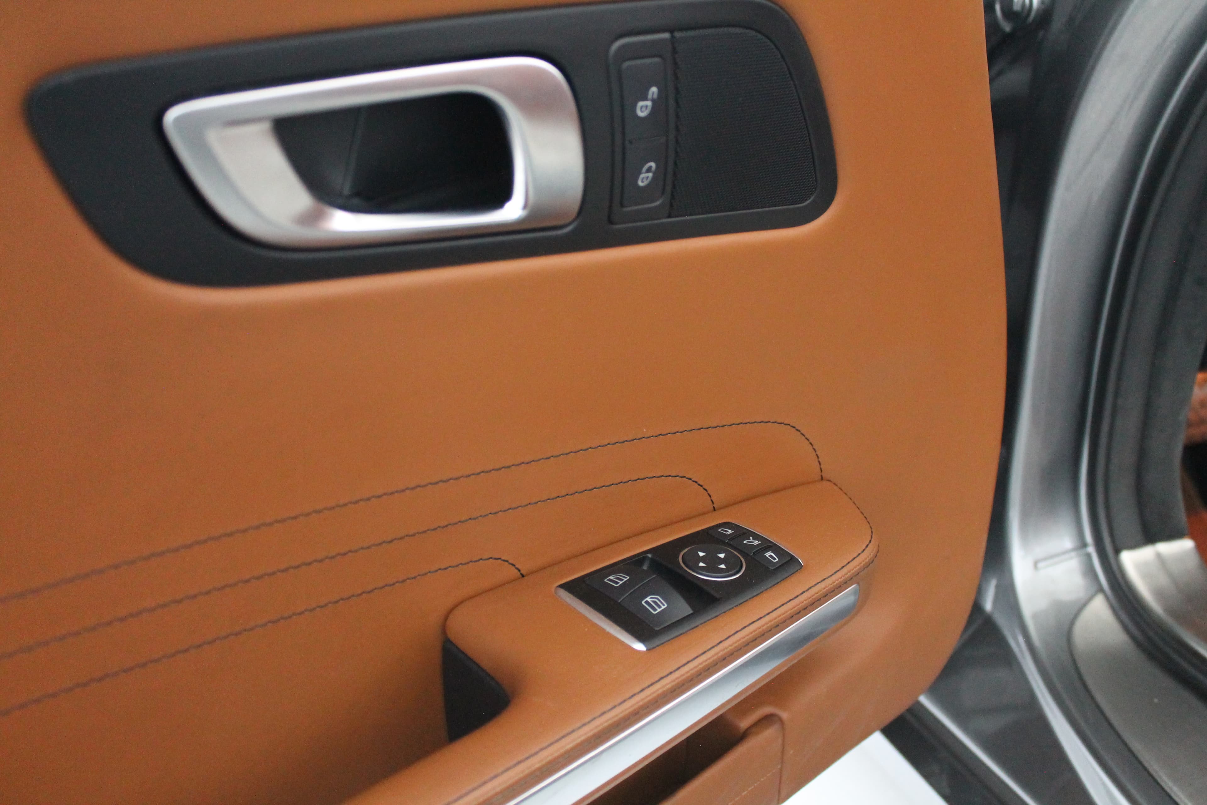 Mercedes Benz SLS  Bild 24