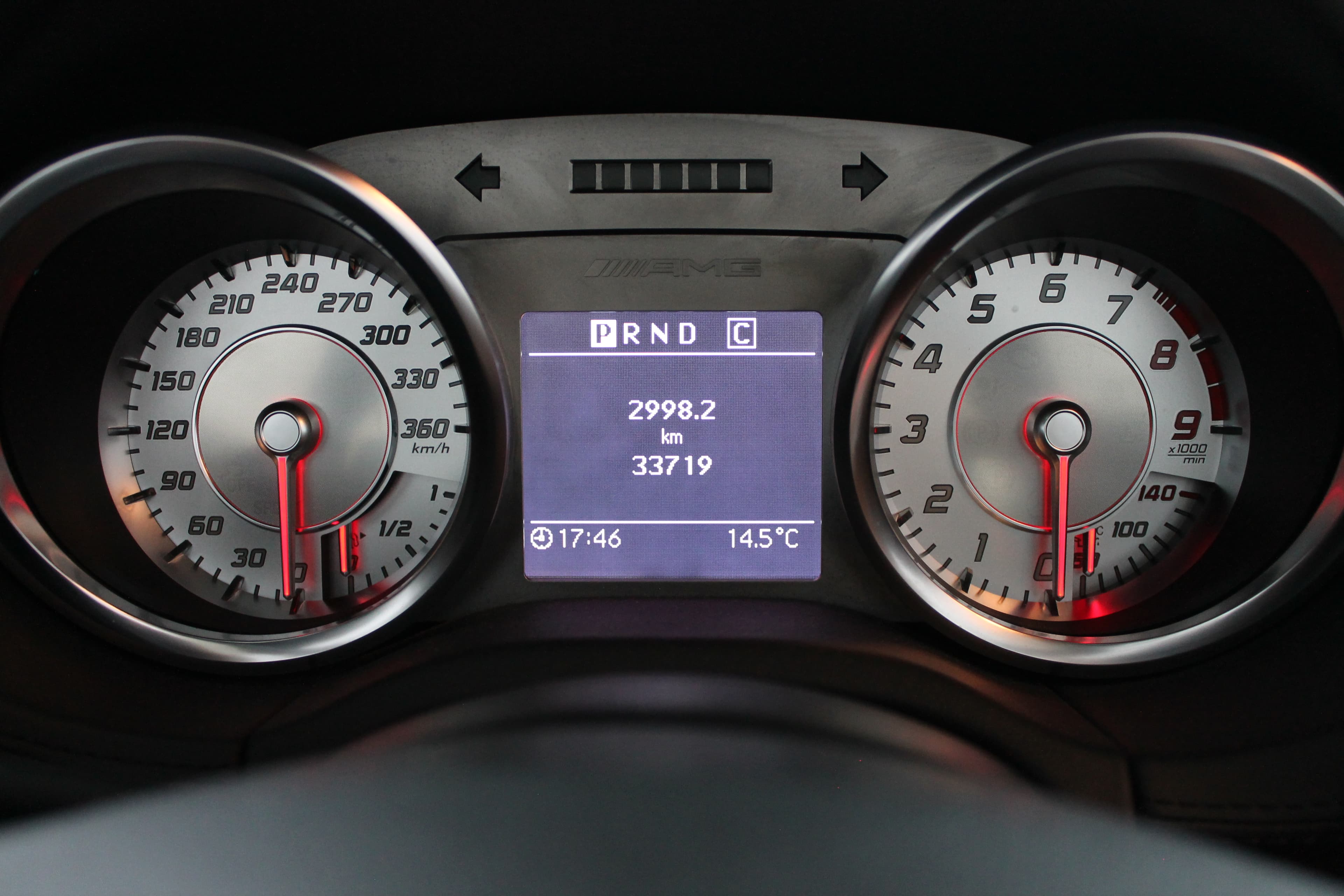 Mercedes Benz SLS  Bild 19