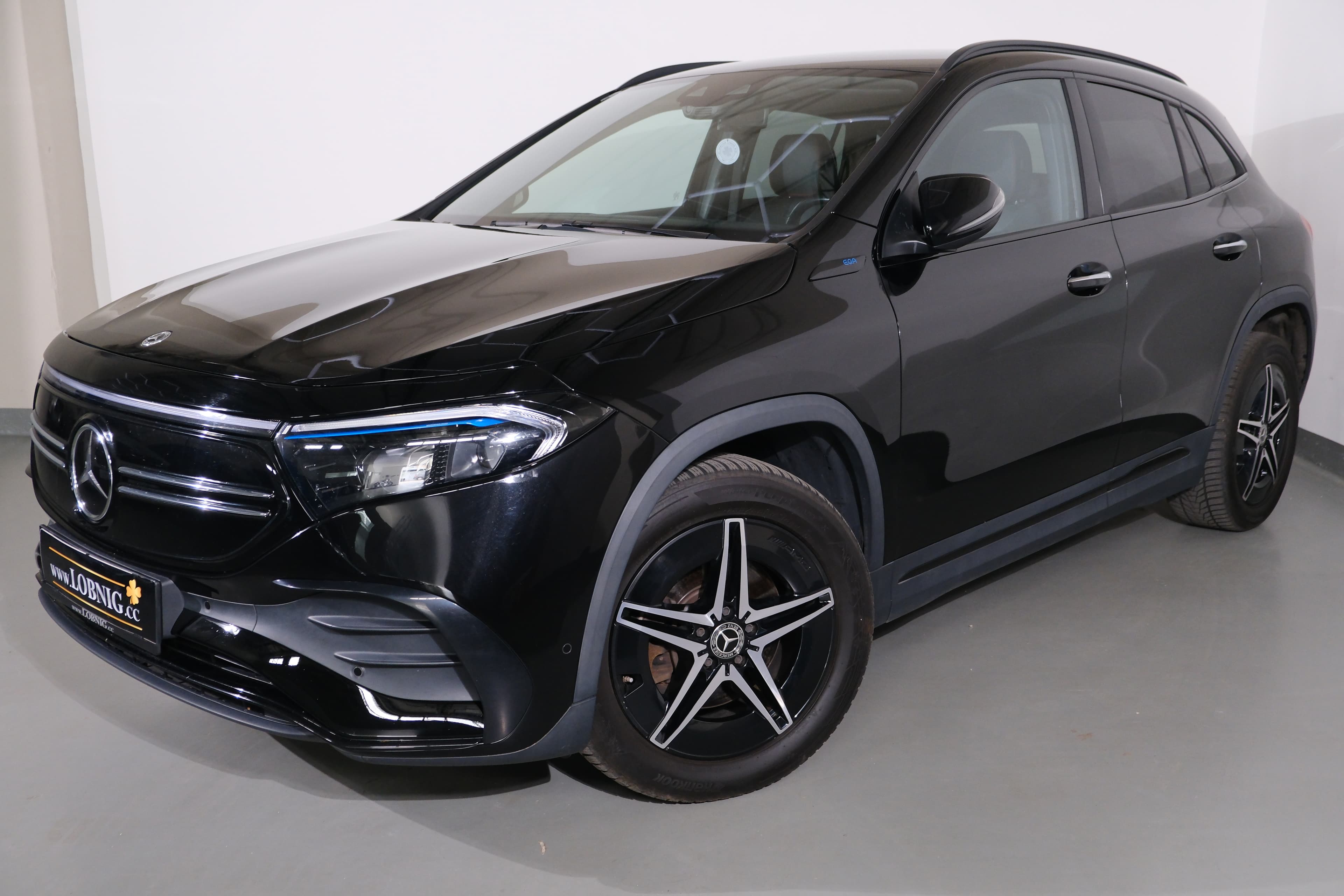 Mercedes Benz EQA
